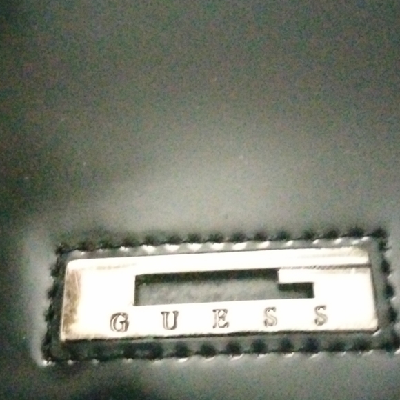 Black Guess Purse - Picture 2 of 3